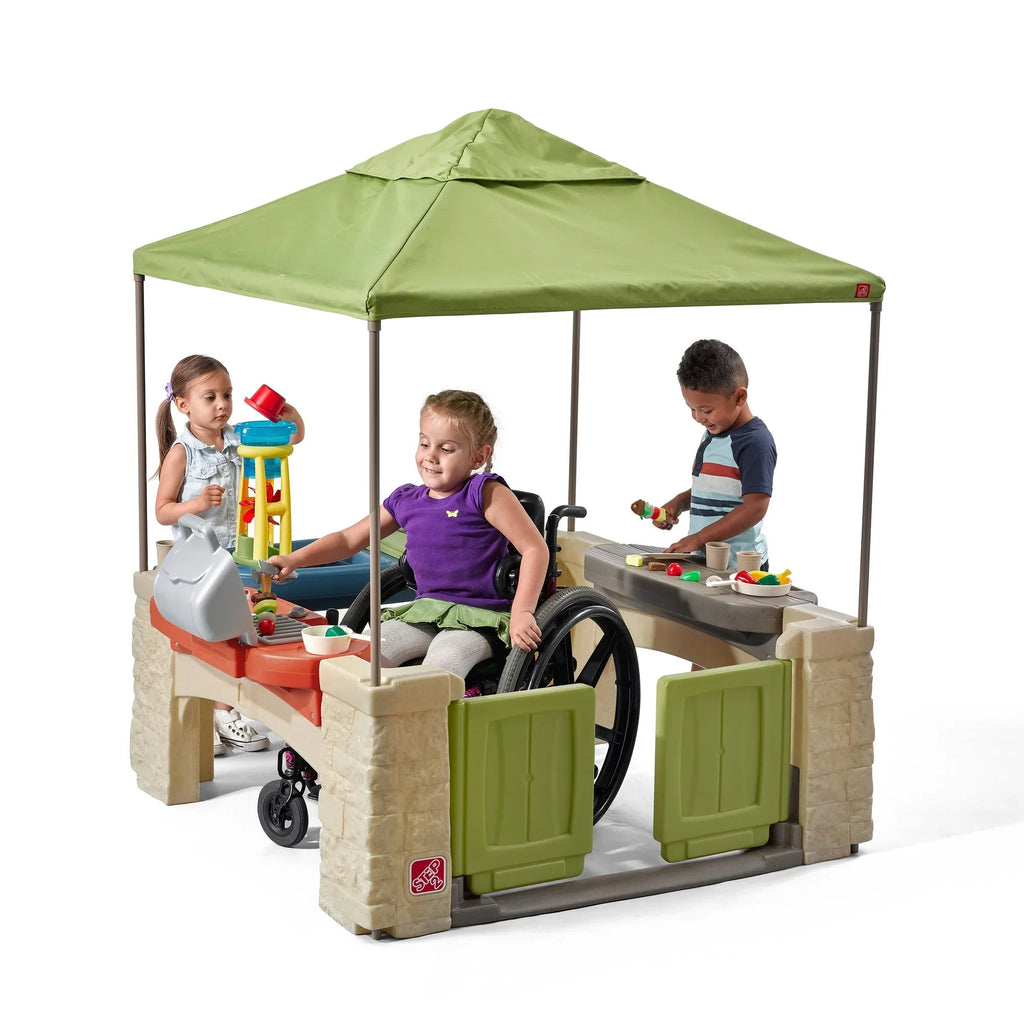 Patio de Juegos Todo en Uno con Toldo™ – Área de Juego Exterior con Zona de Barbacoa y Estación de Arena y Agua